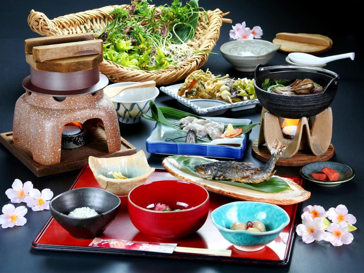 富山県 よしのや旅館 Nanto Екстериор снимка