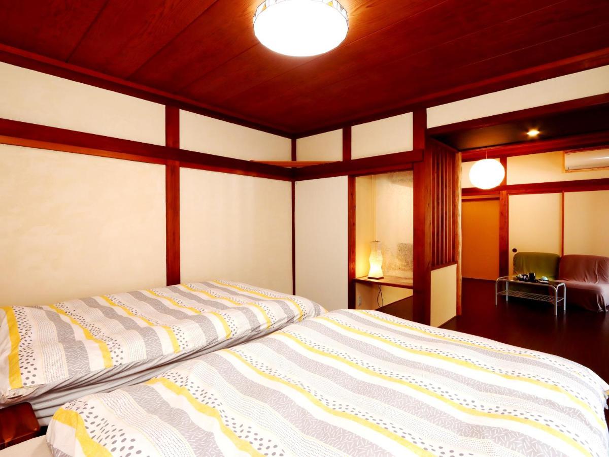 富山県 よしのや旅館 Nanto Екстериор снимка
